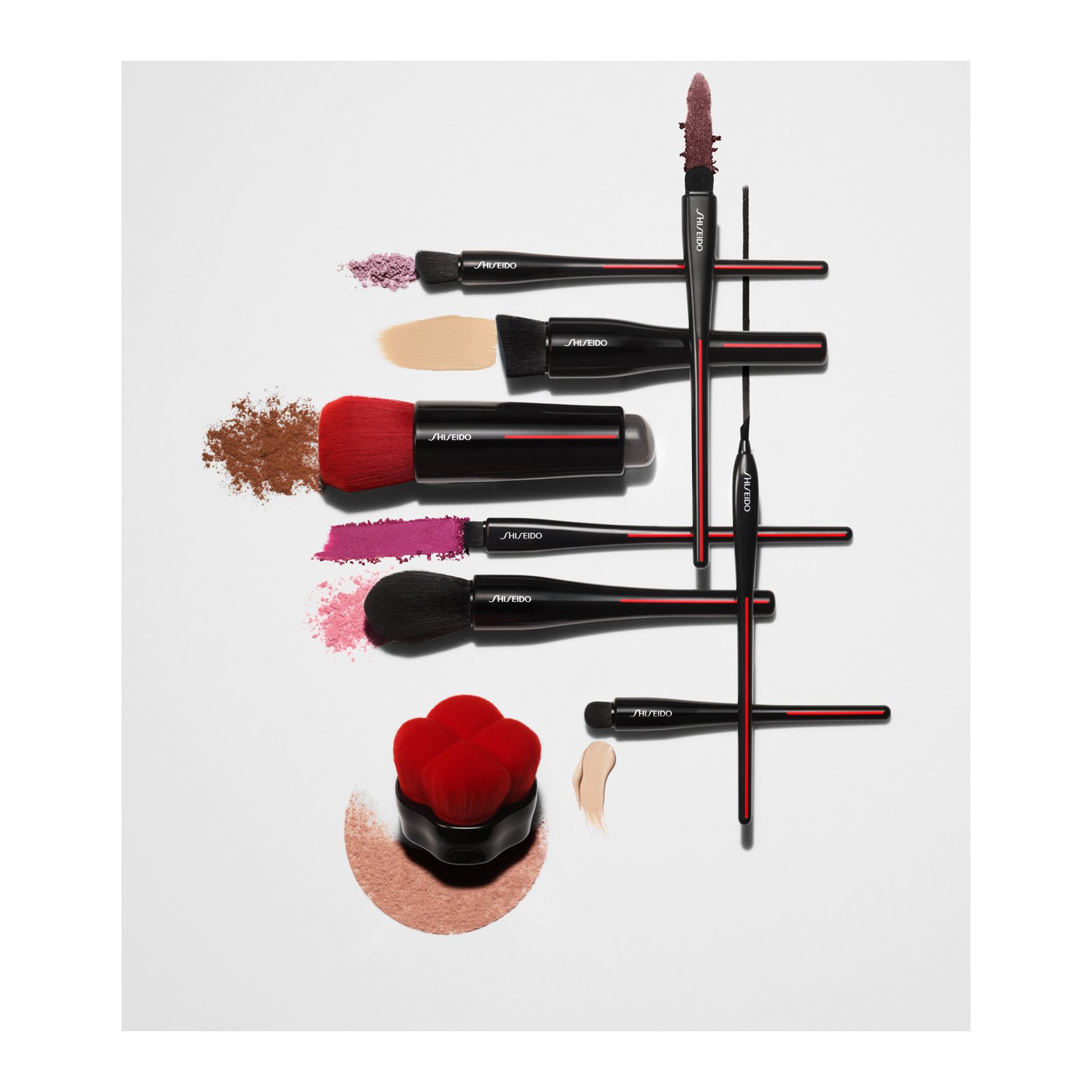 HANEN FUDE - Oogschaduwkwastje SHISEIDO No color