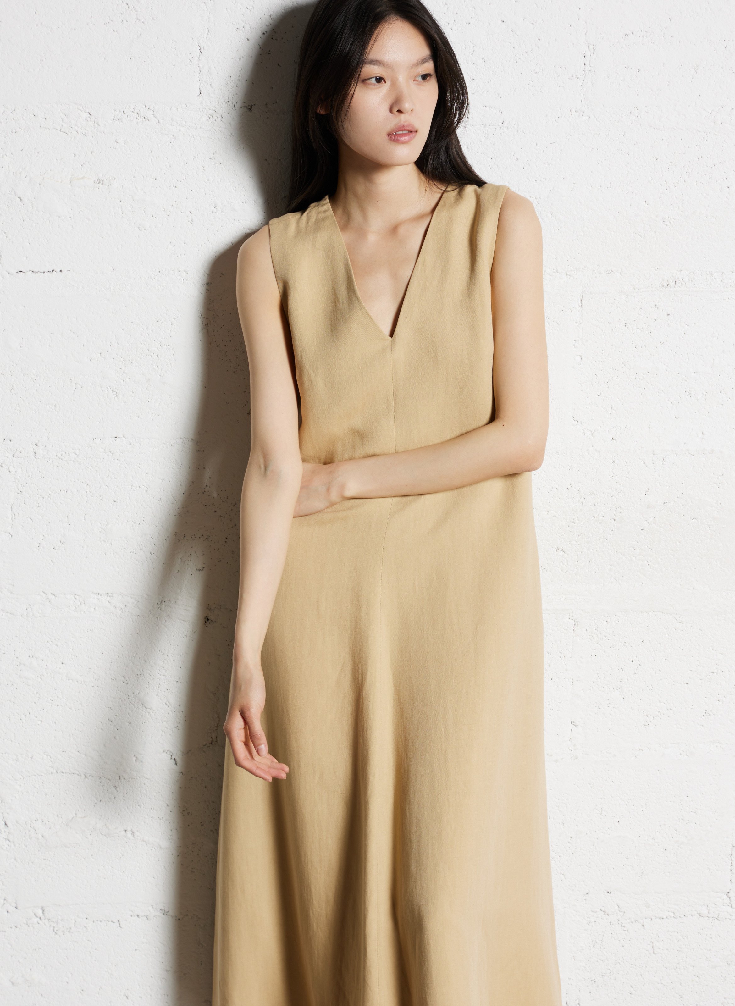 Robe midi sans manches col v MAX MARA WEEK END Beige