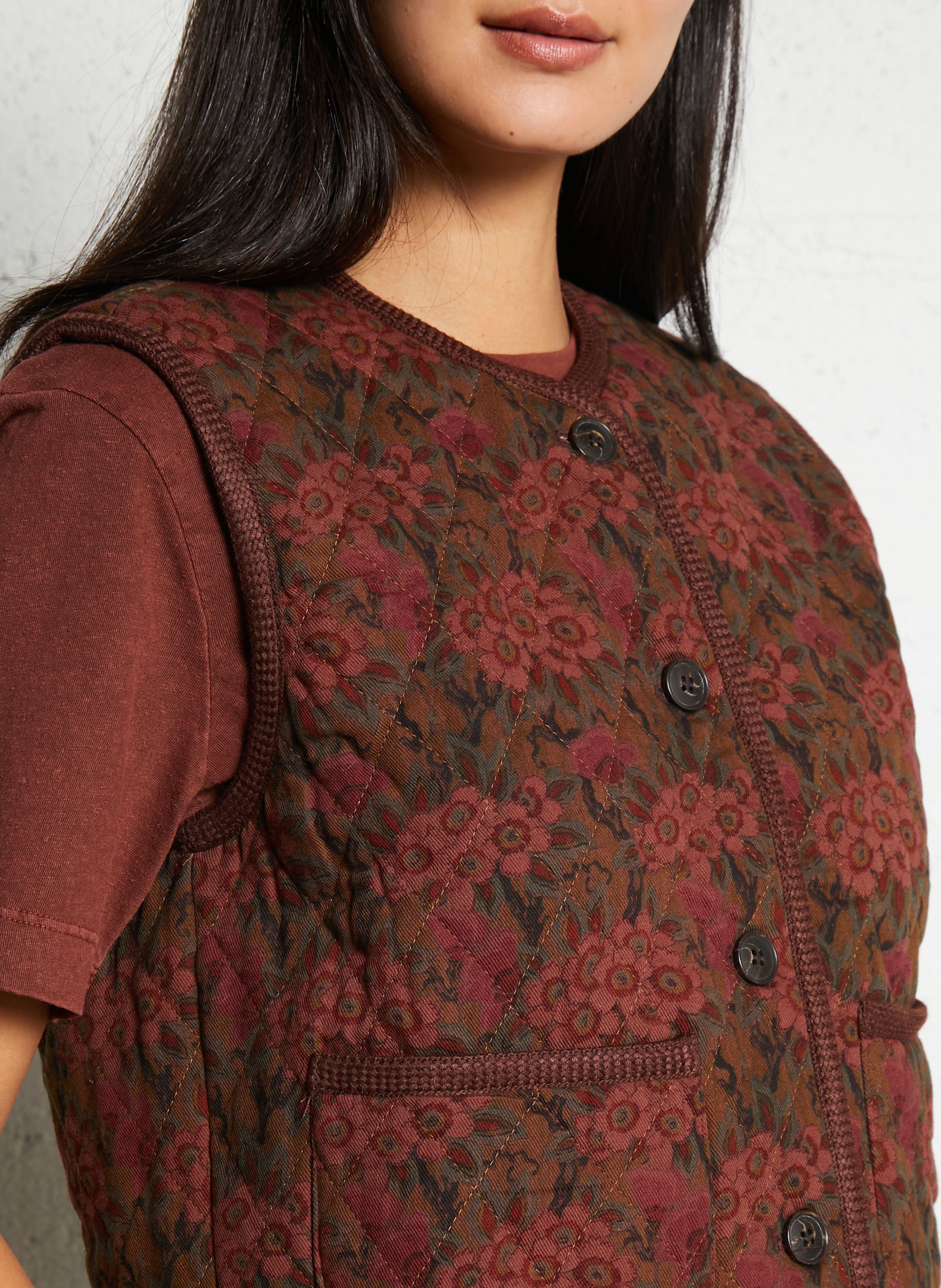 Baumwoll-Strickjacke mit Rundhalsausschnitt THE KORNER Braun