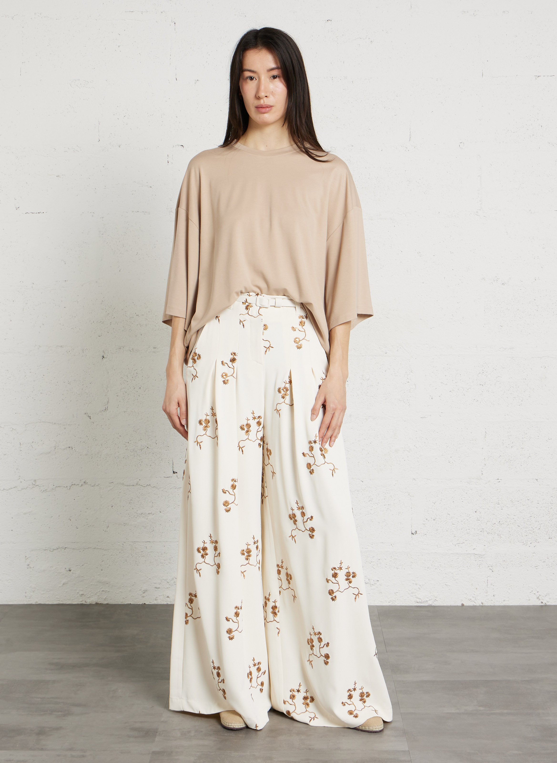 Weite, bestickte Hose IMPERIAL Beige