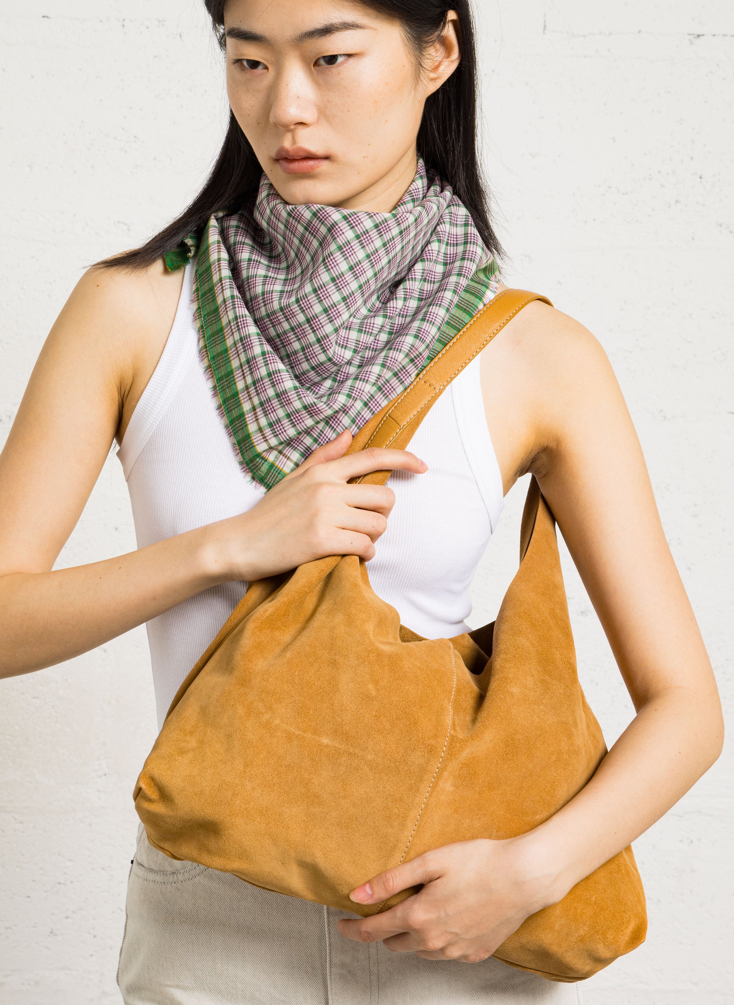 Geschnürte Beuteltasche aus strukturiertem Leder BECKSONDERGAARD Braun