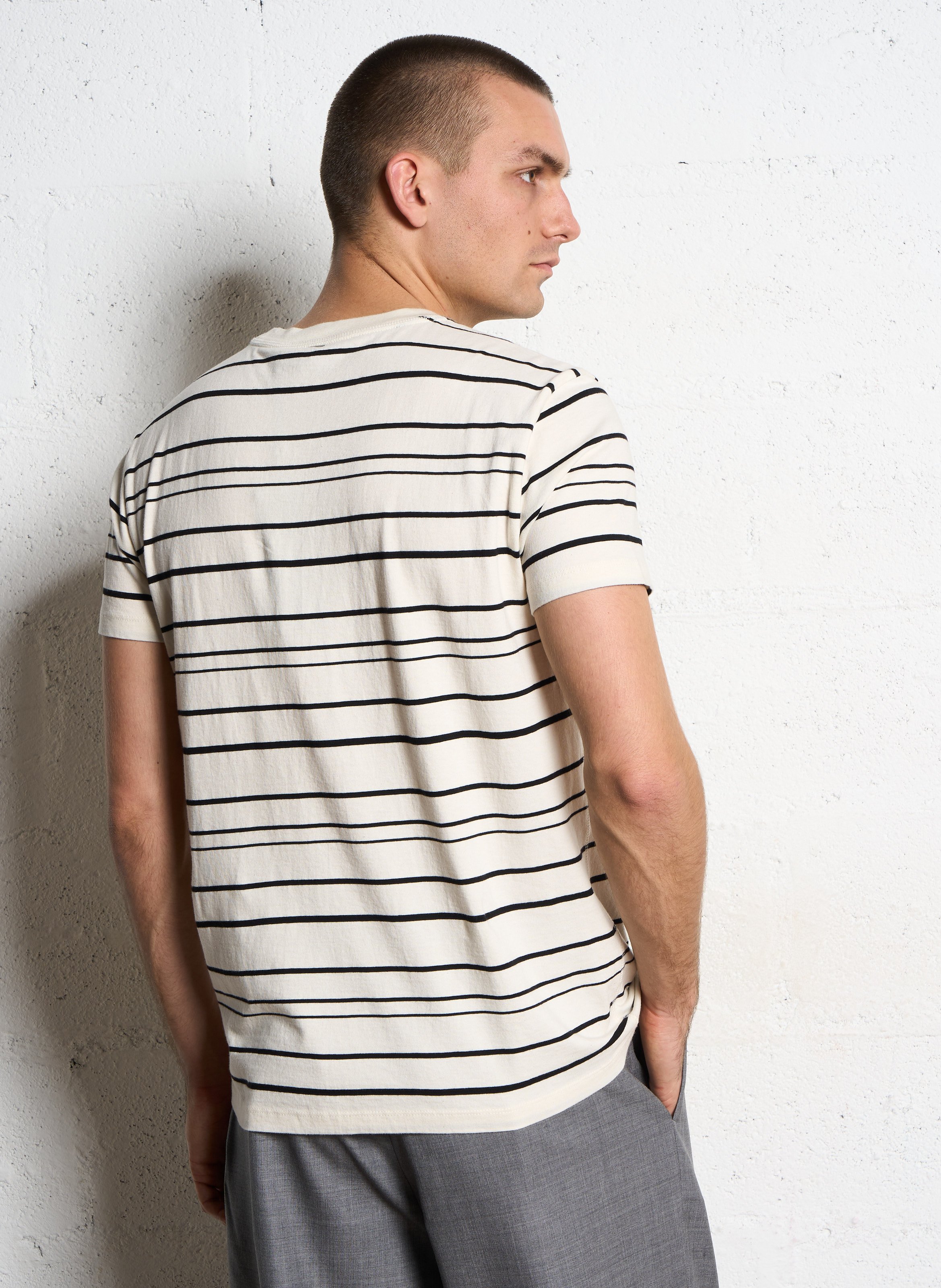 Gerader Rundhalsausschnitt gestreiftes Baumwoll-T-Shirt IKKS Weiss