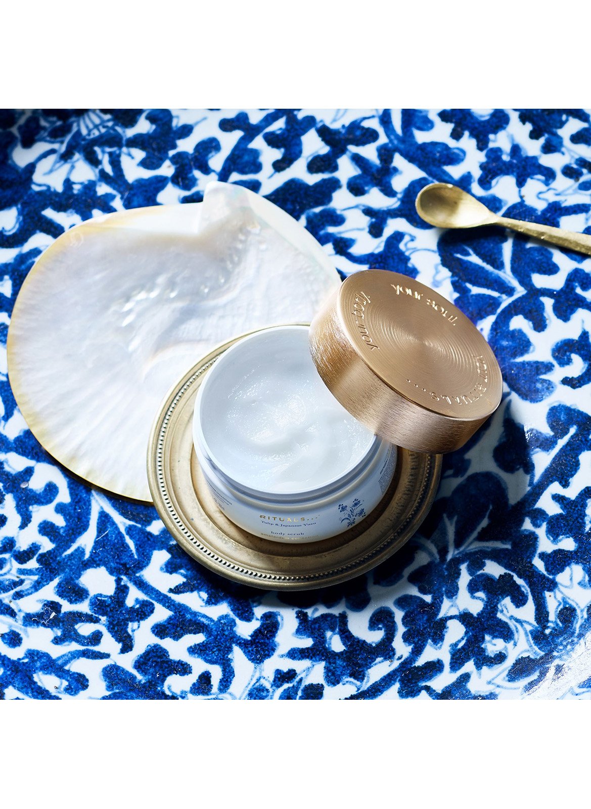 Amsterdam Collection - Body Scrub RITUALS No color