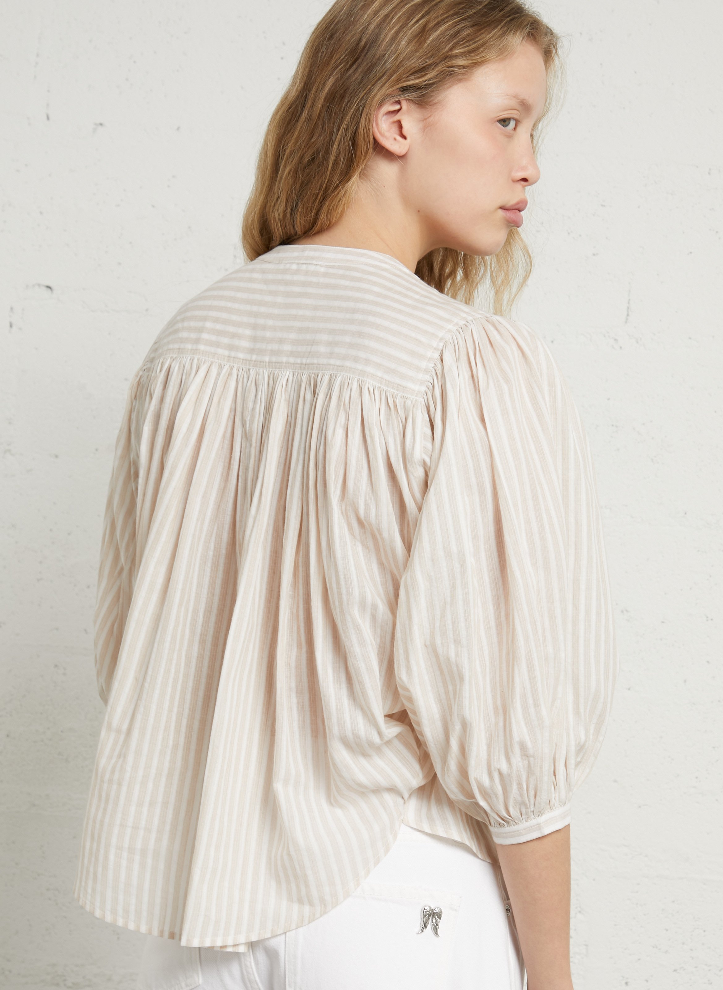 Baumwollbluse mit Rundhalsausschnitt BELLA JONES Beige