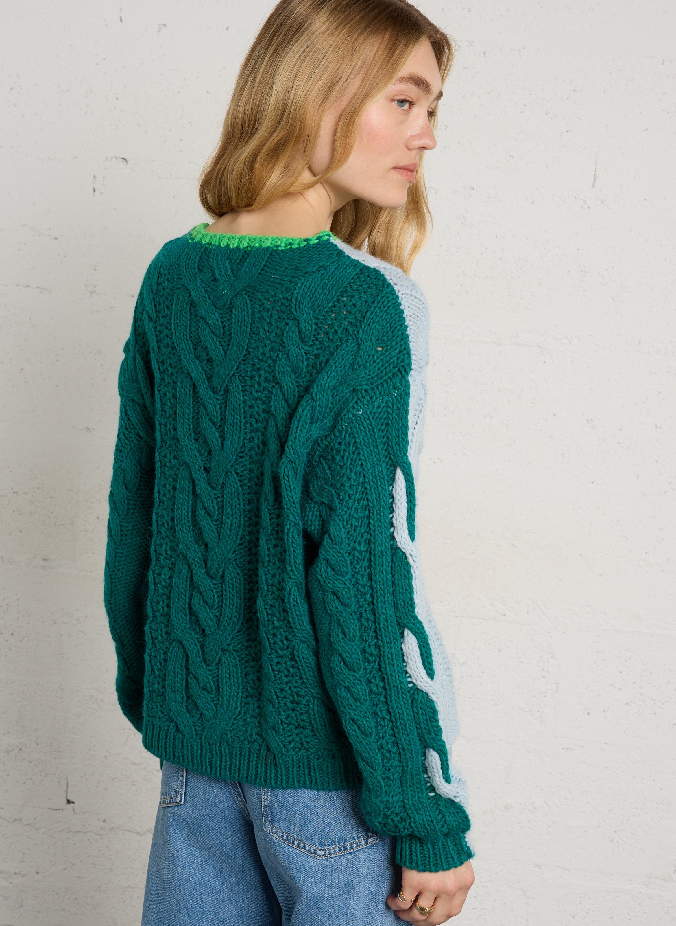 Gerade geschnittene zweifarbige Strickhose DR BLOOM Blau