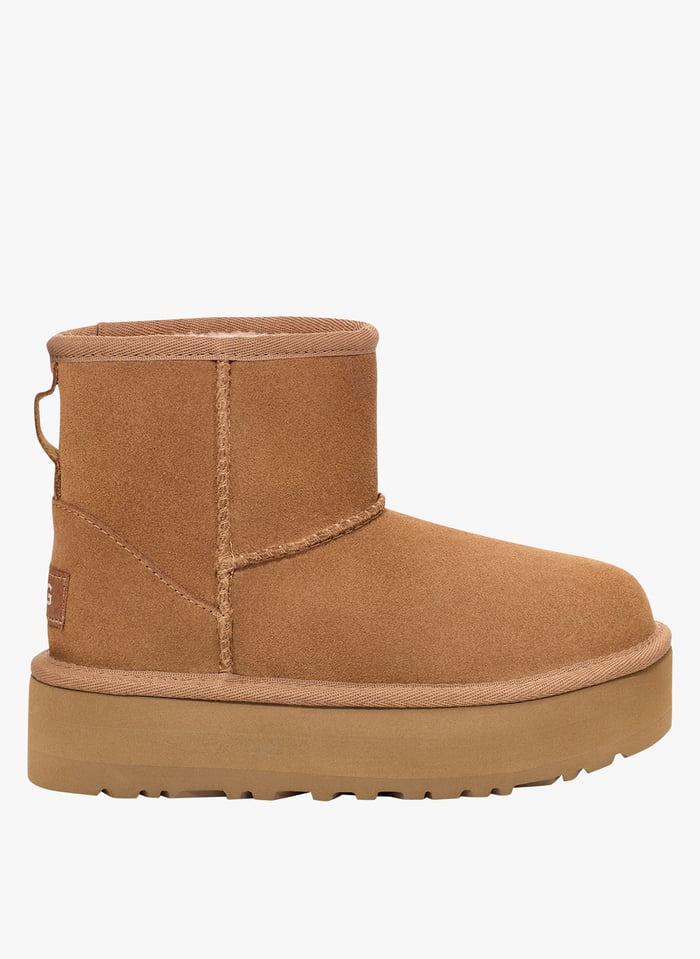 Uggs with deals fur on top