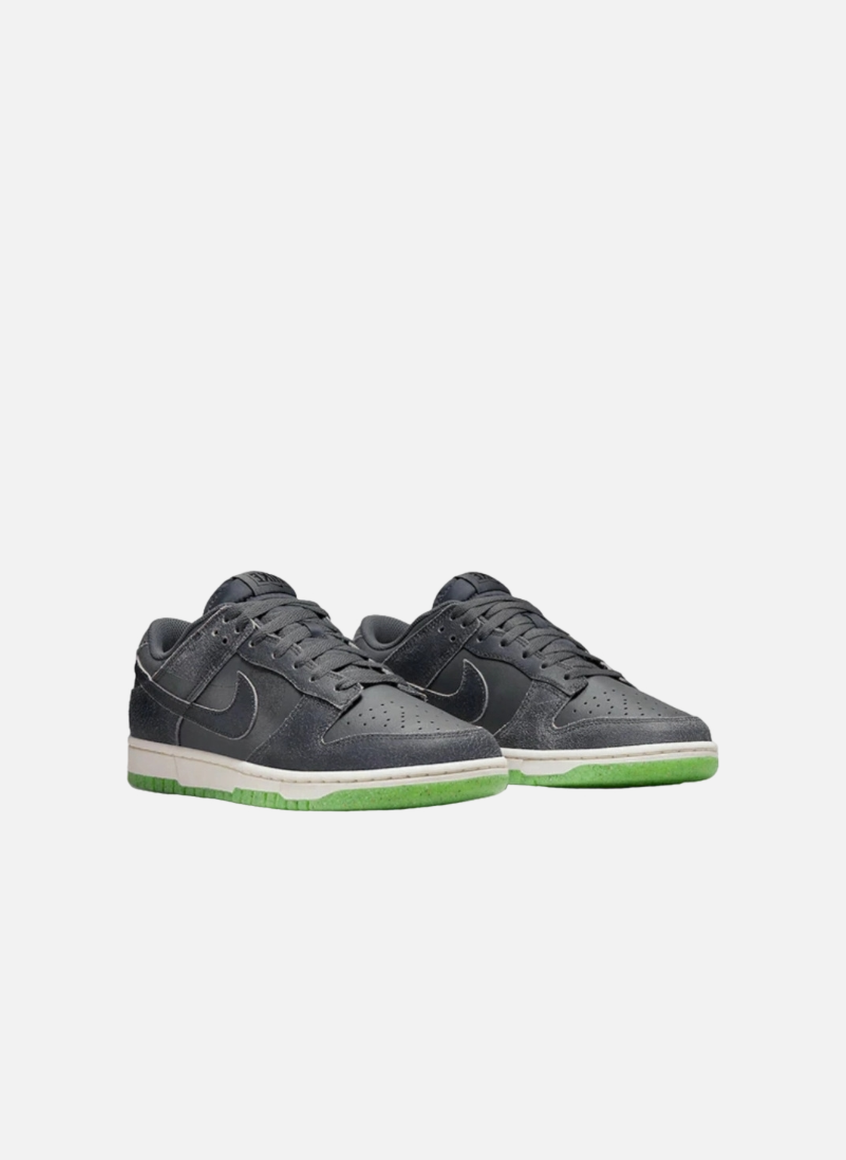 Leather low-top sneakers NIKE Green