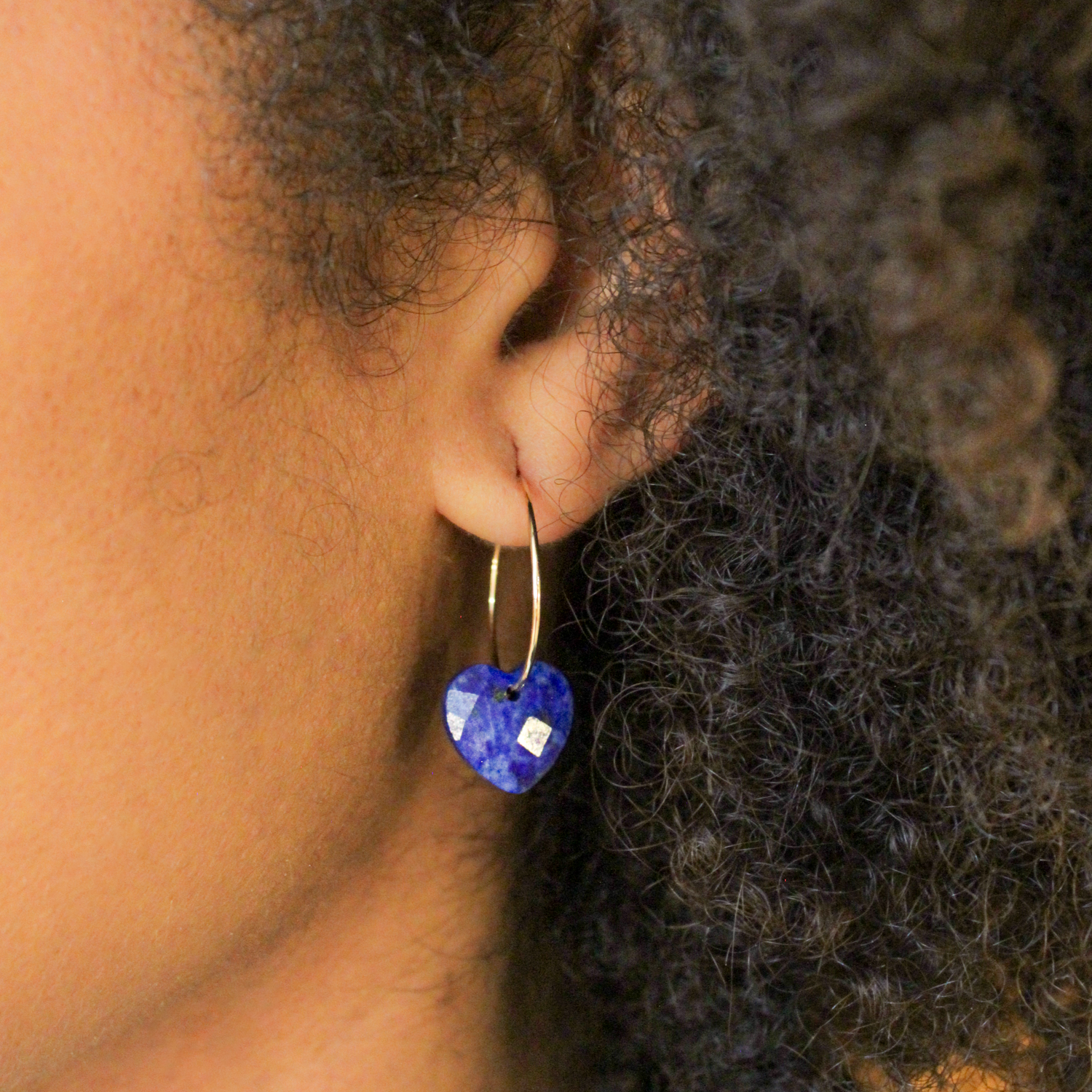 Heart-shaped stone hoop earrings - Coralie L'ATELIER DES DAMES Golden