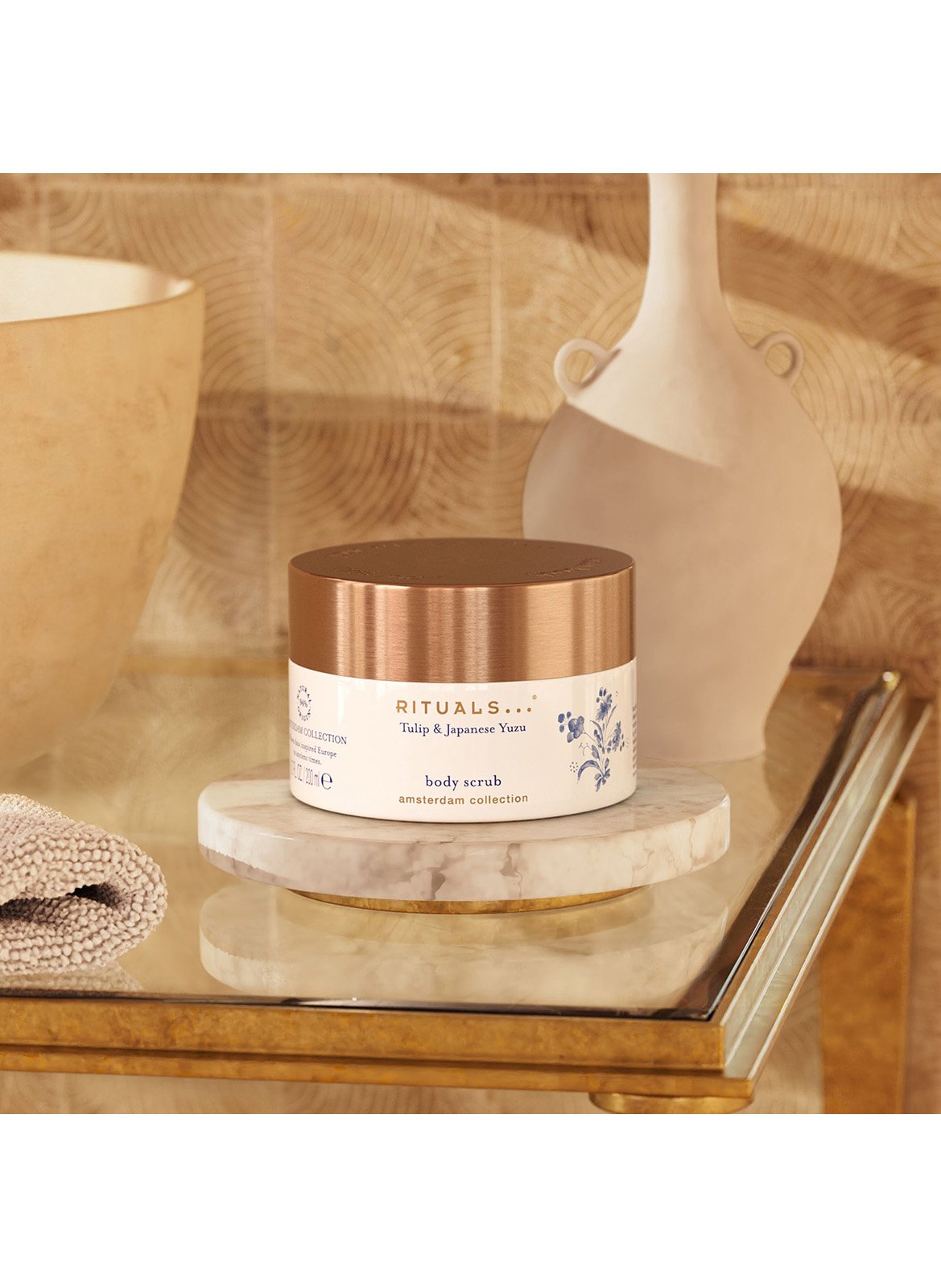 Amsterdam Collection - Body Scrub RITUALS No color