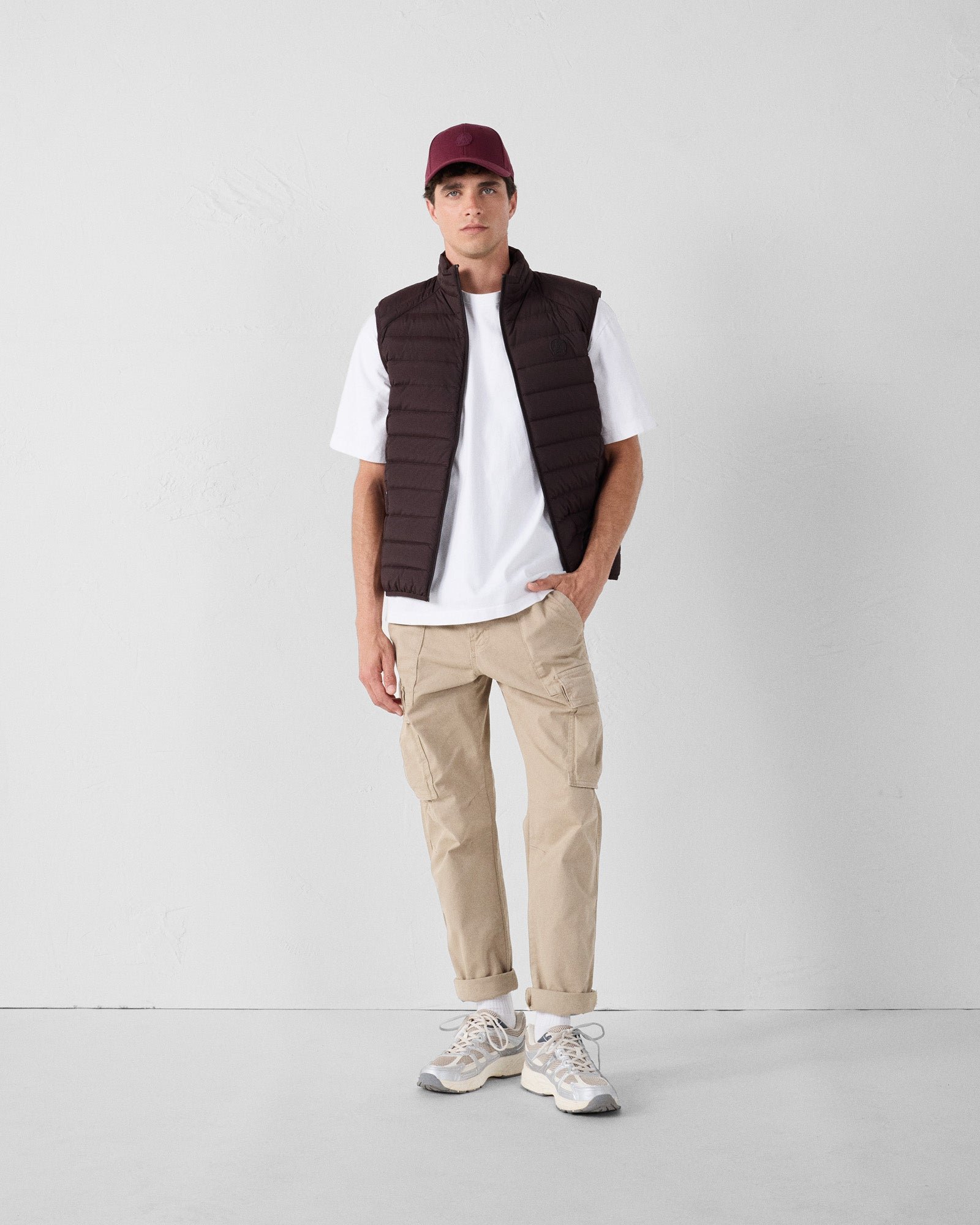 Stretch sleeveless puffer jacket Arafo JOTT Brown