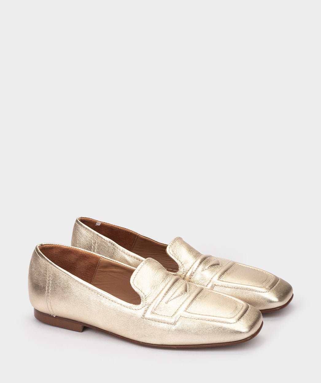 Leather moccasins with flexible soles. PEDRO MIRALLES Golden