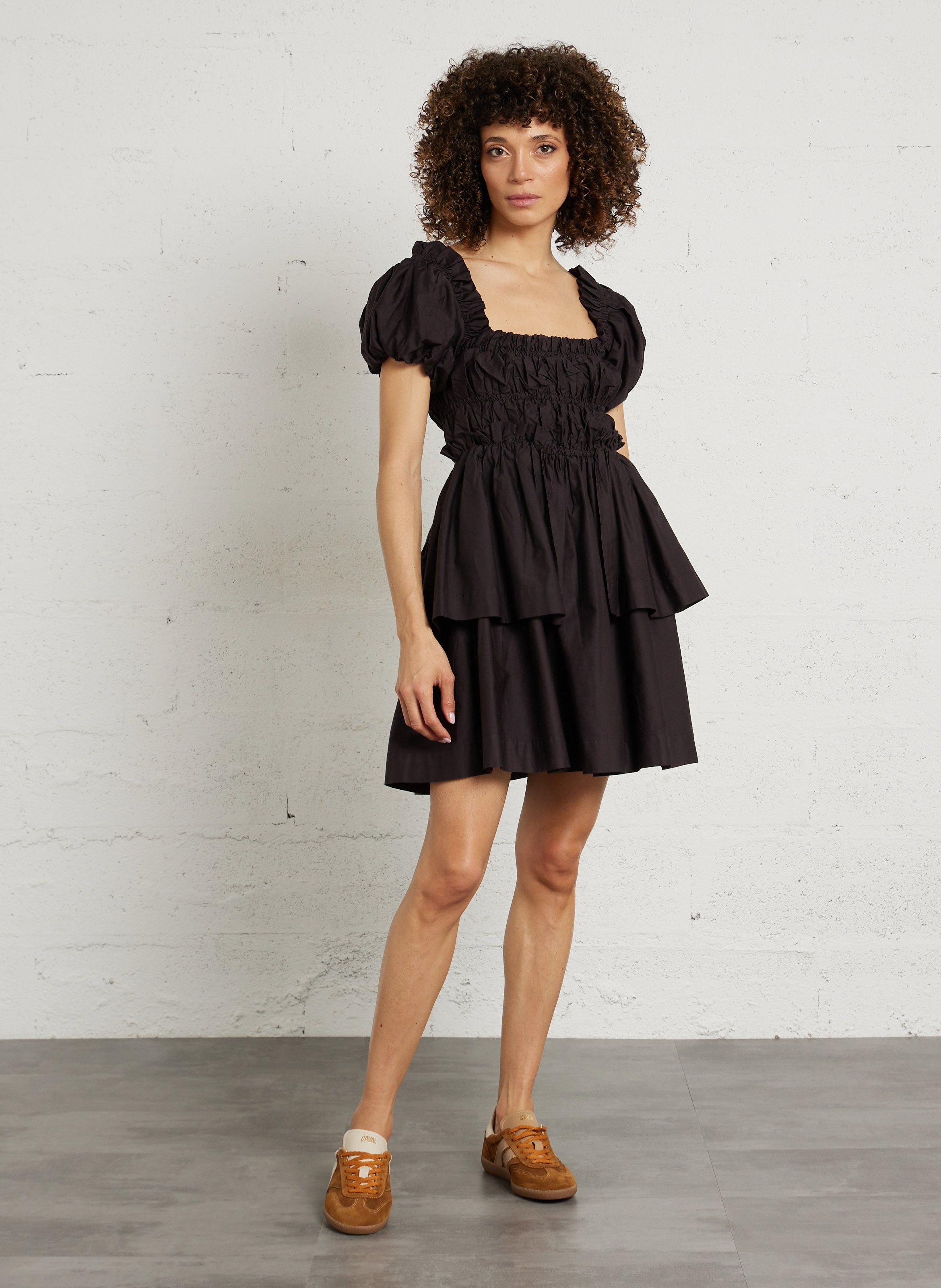 Korte jurk met vierkante halslijn van biologisch katoen DAMSON MADDER Zwart