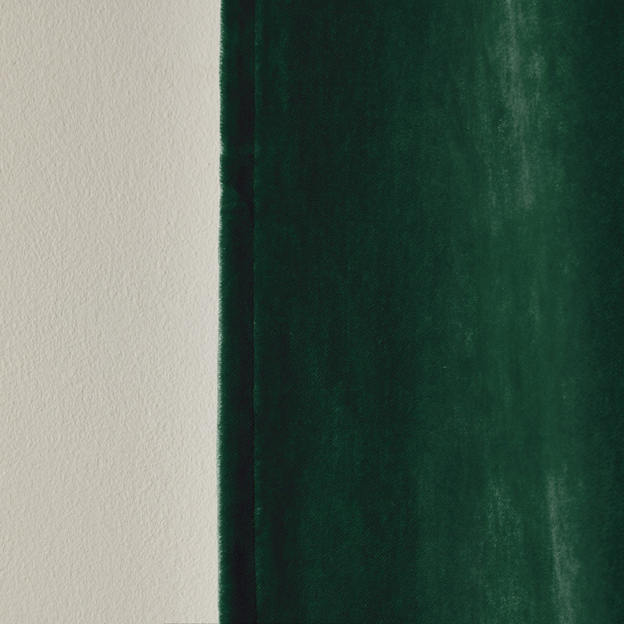 Curtain with gilt eyelets MADURA Green