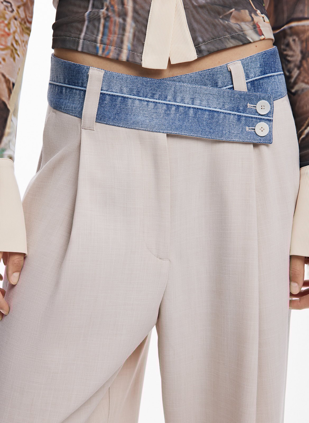 Pantaloni diritti con pinces dettagli in denim DESIGUAL Bianco
