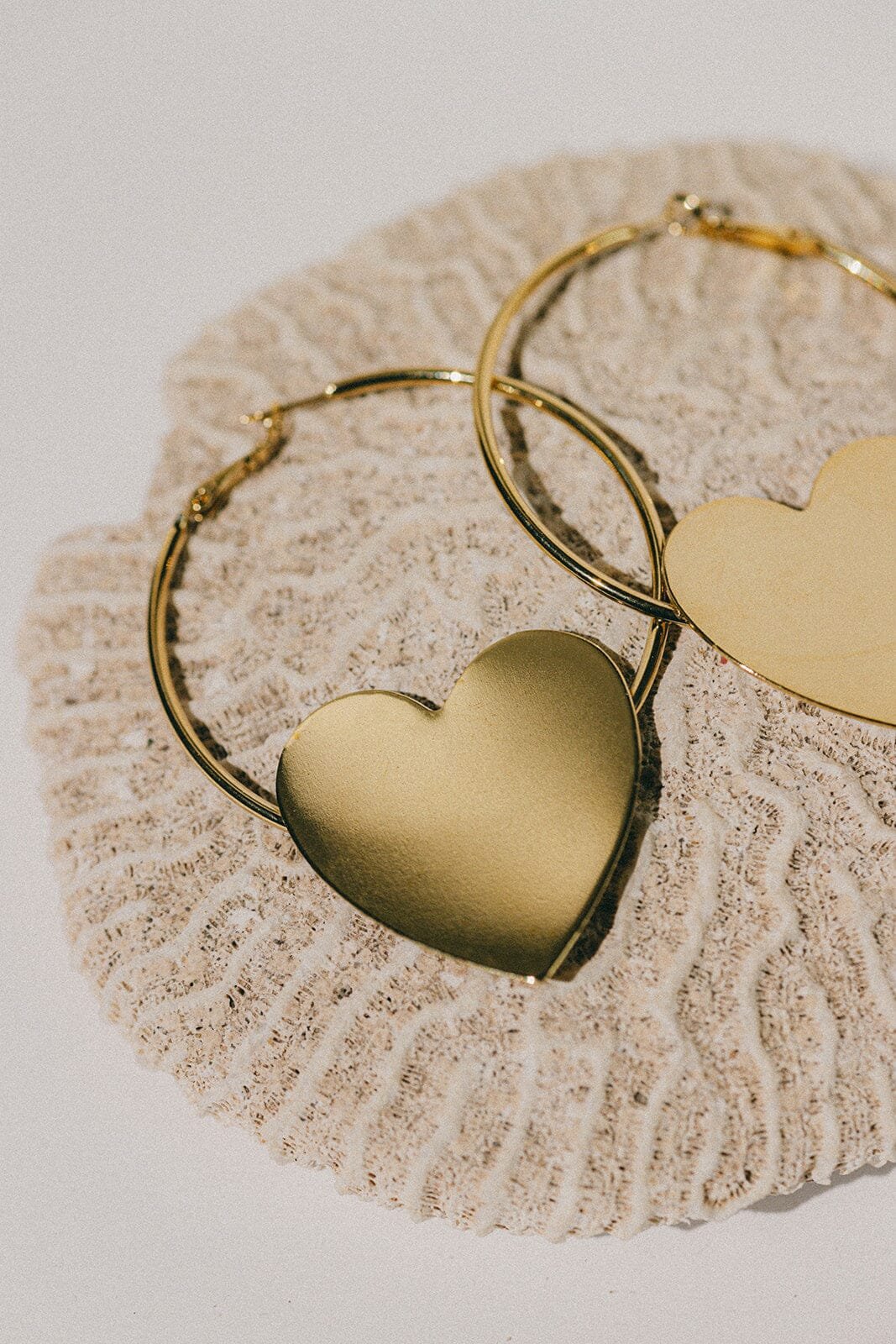 Heart-shaped gold-plated hoop earrings MONSIEUR SIMONE Golden