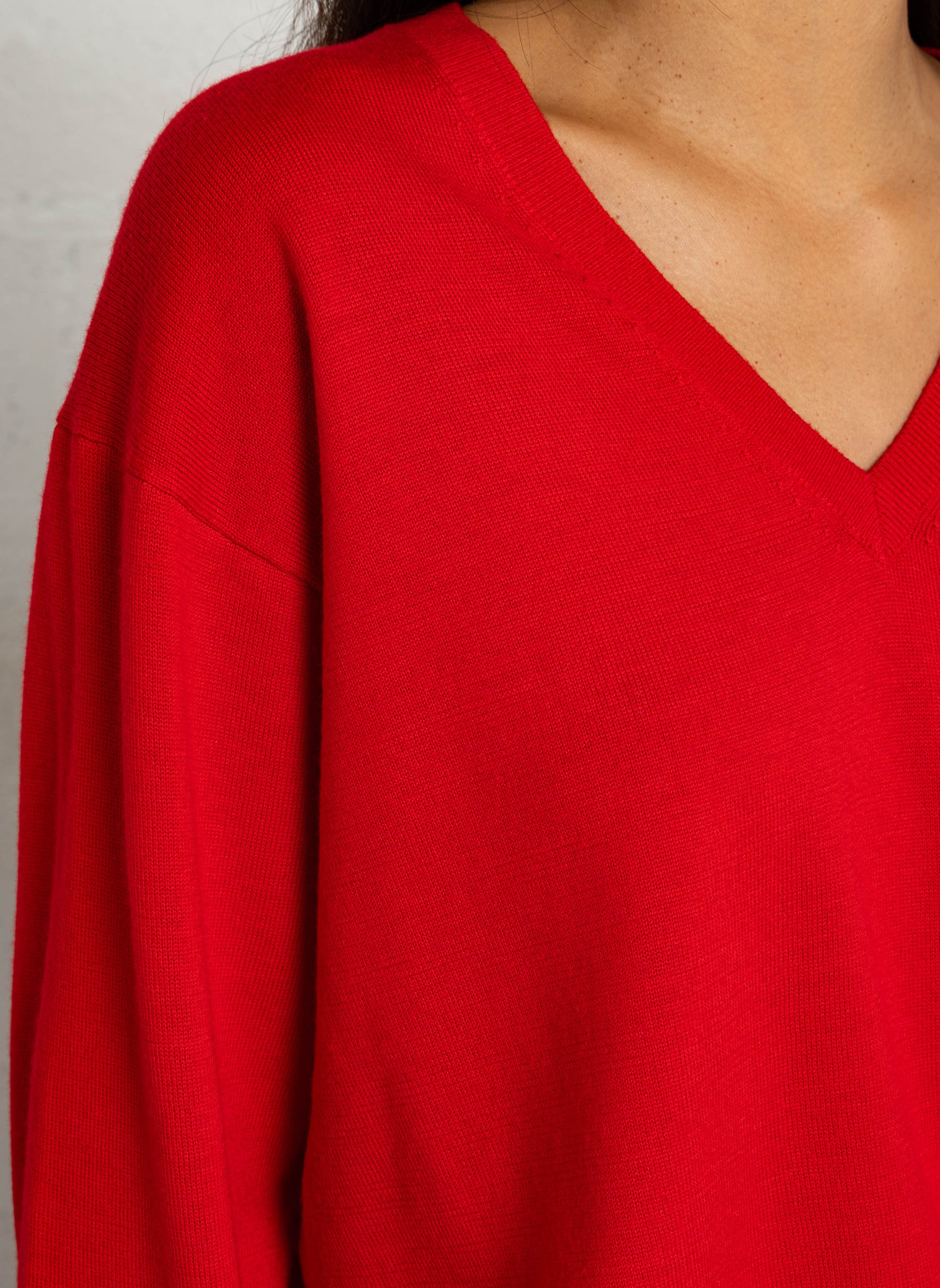 Pull à col v en laine LAURENCE BRAS Rouge