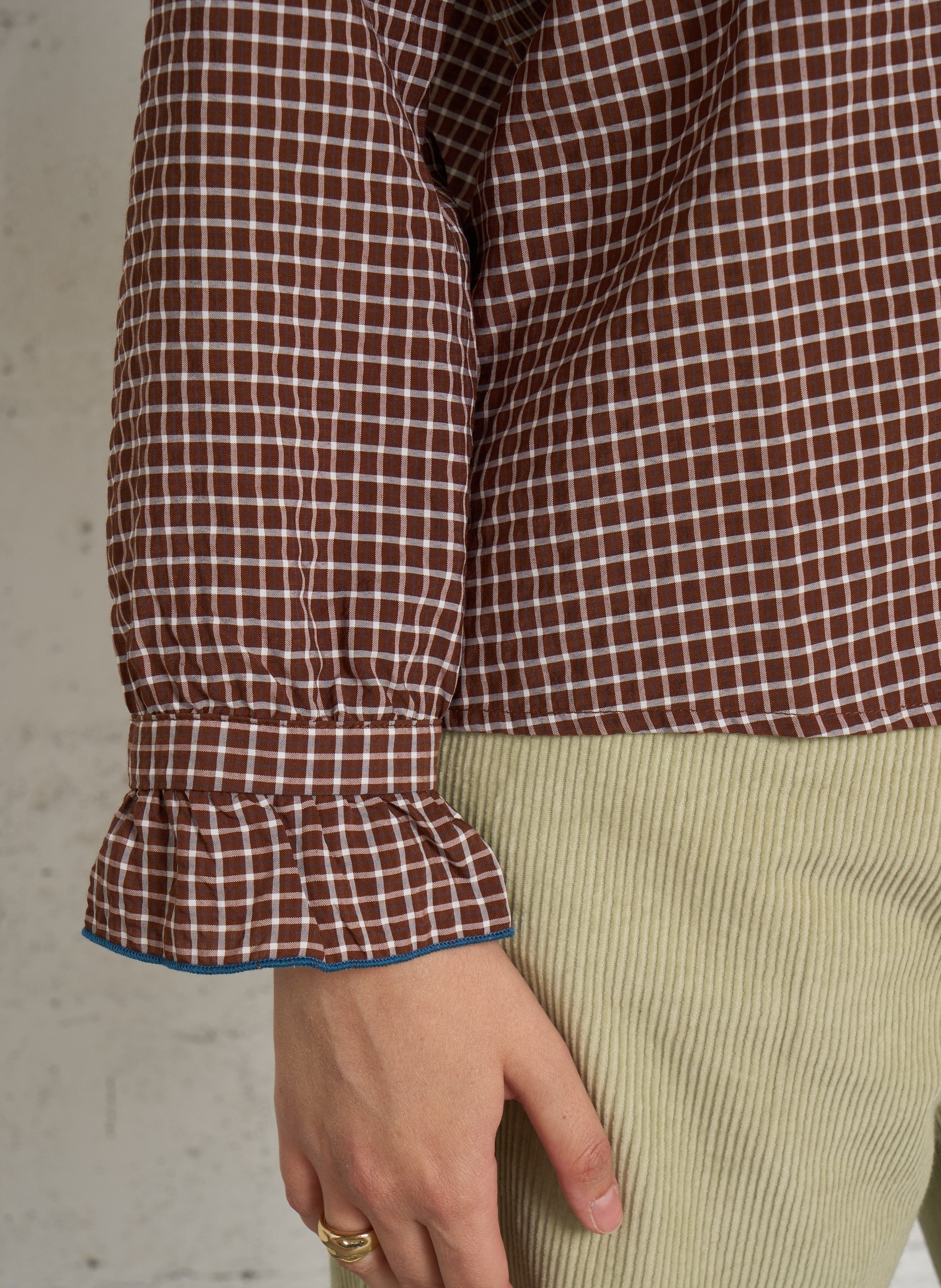Chemise manches longues à volant  DES PETITS HAUTS Marron
