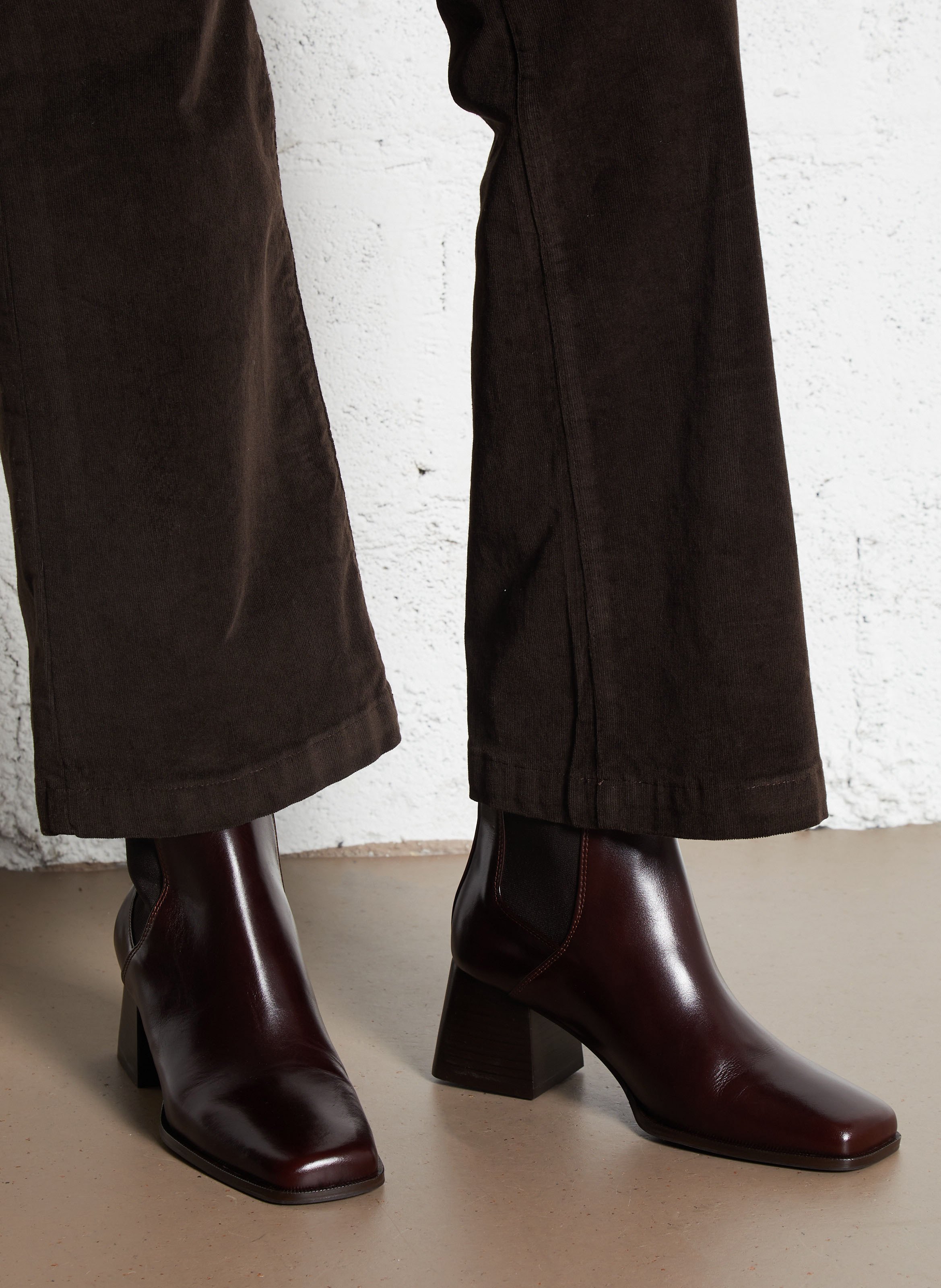 Bottines à talons à bouts carré en cuir BOBBIES Marron