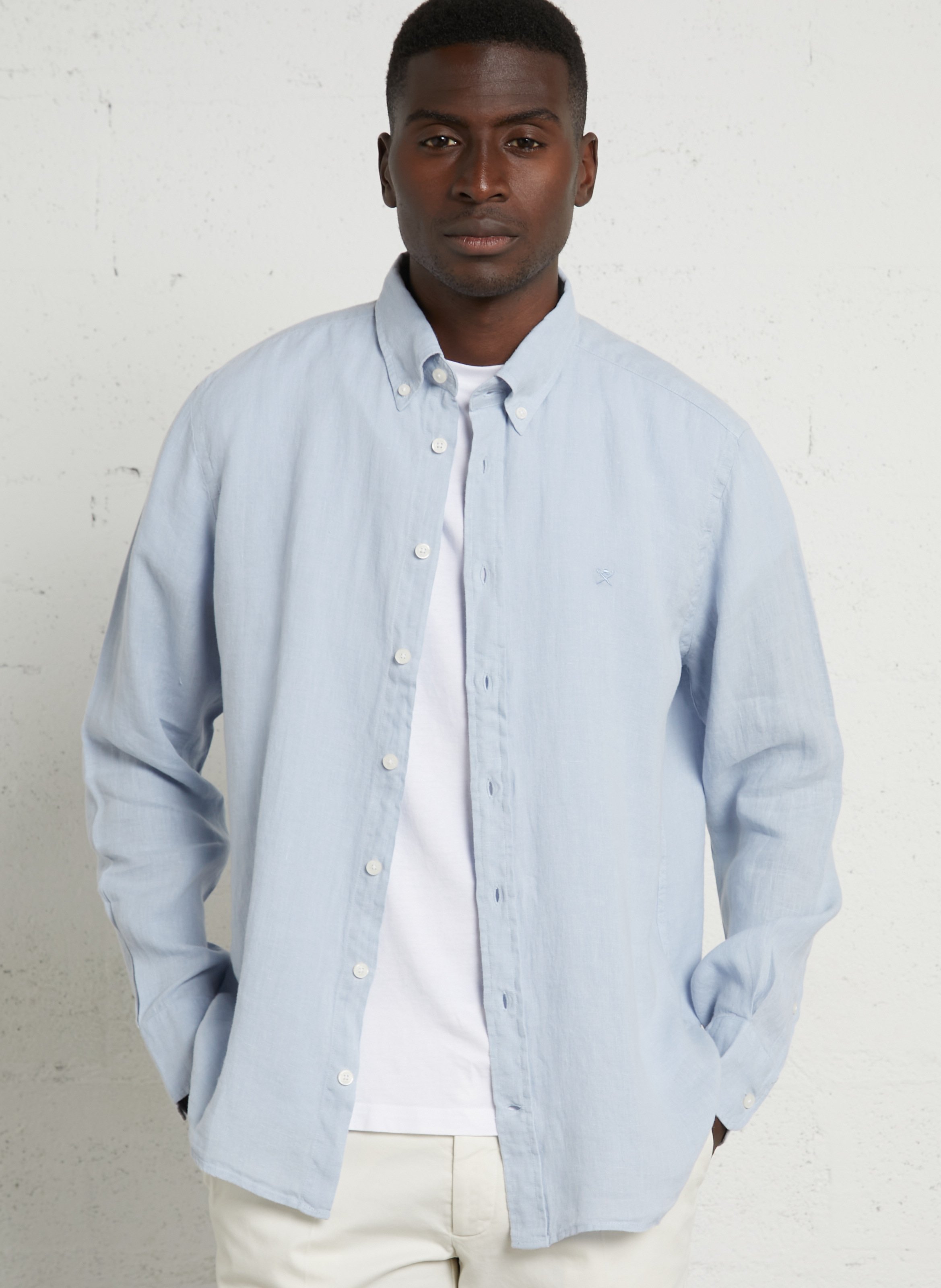 Chemise tailored-fit col américain brodée en lin HACKETT Bleu
