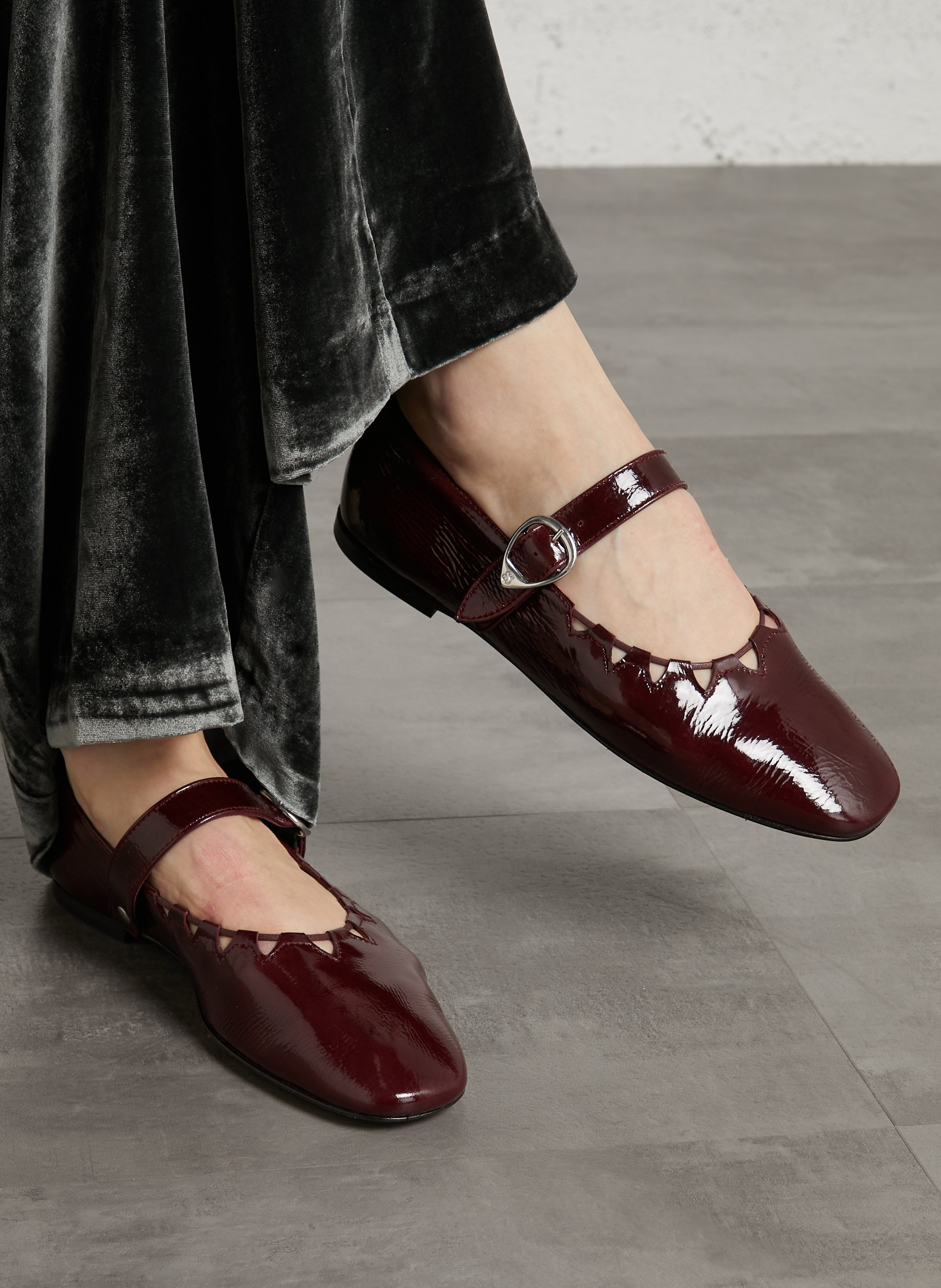 Ballerinas aus Veloursleder SOCQUE PARIS Pflaume