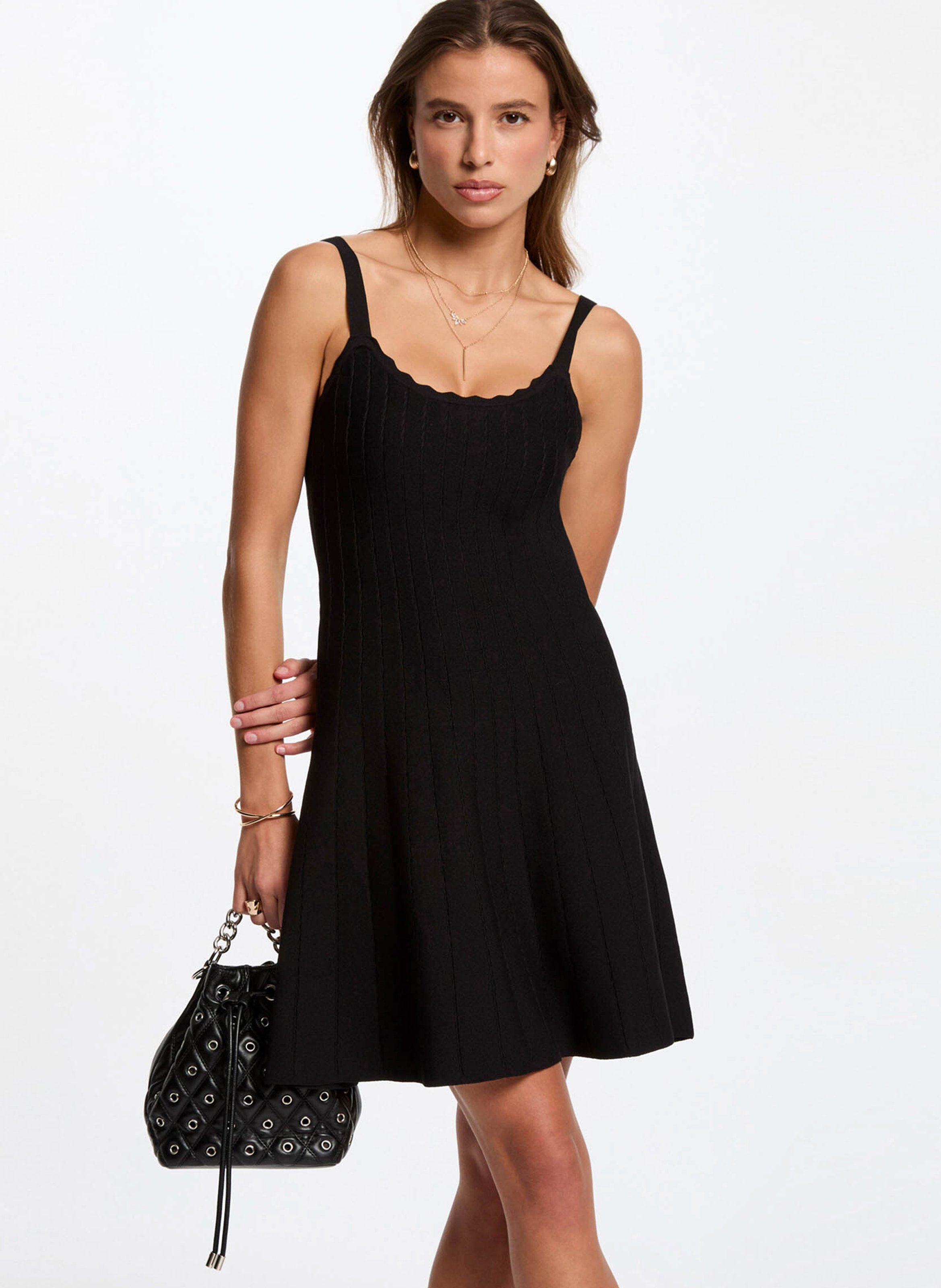 Korte A-lijn jurk met ronde hals MORGAN Zwart