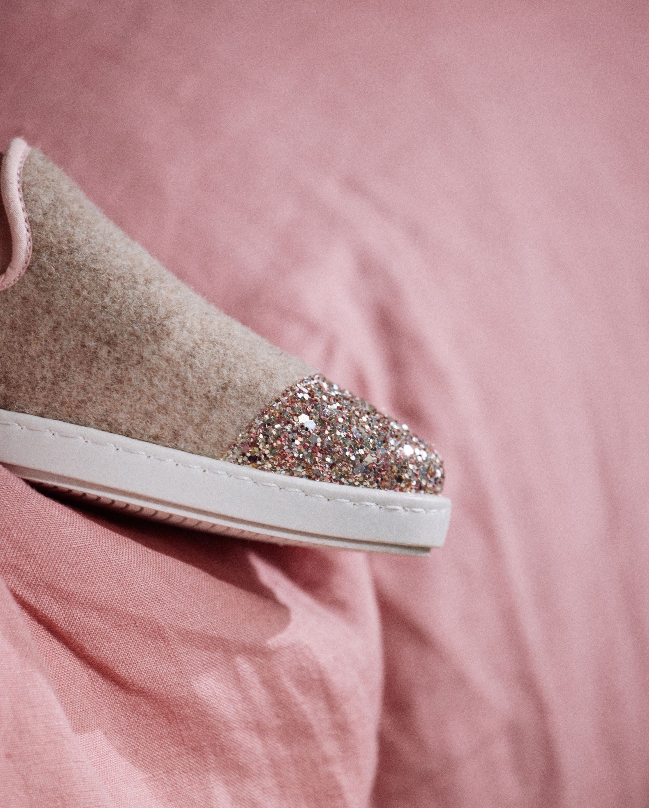 Women's wool slipper, sand with glitter ANGARDE Beige