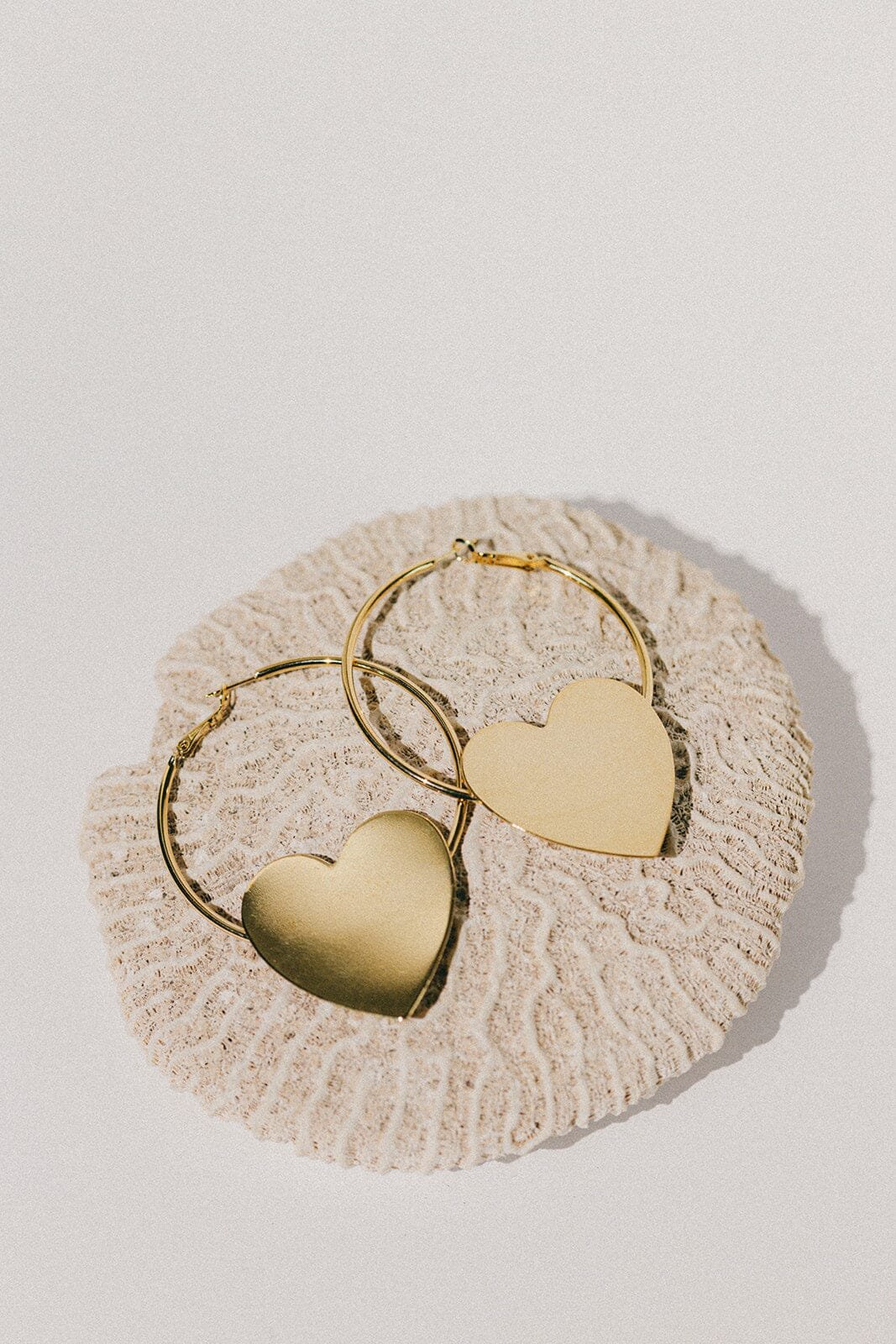 Heart-shaped gold-plated hoop earrings MONSIEUR SIMONE Golden
