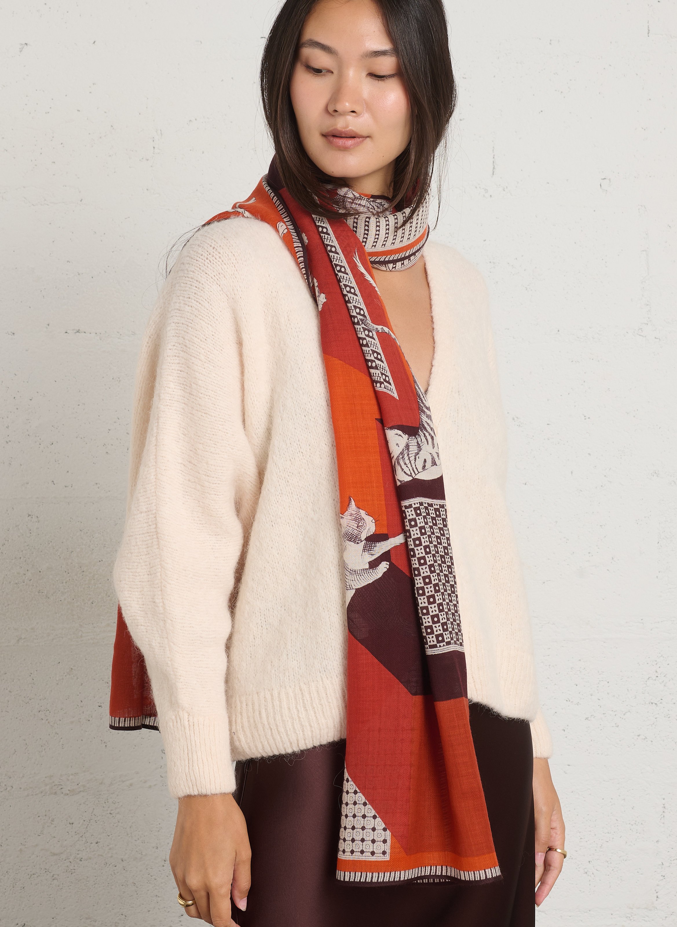 Wool stole INOUI EDITIONS Red