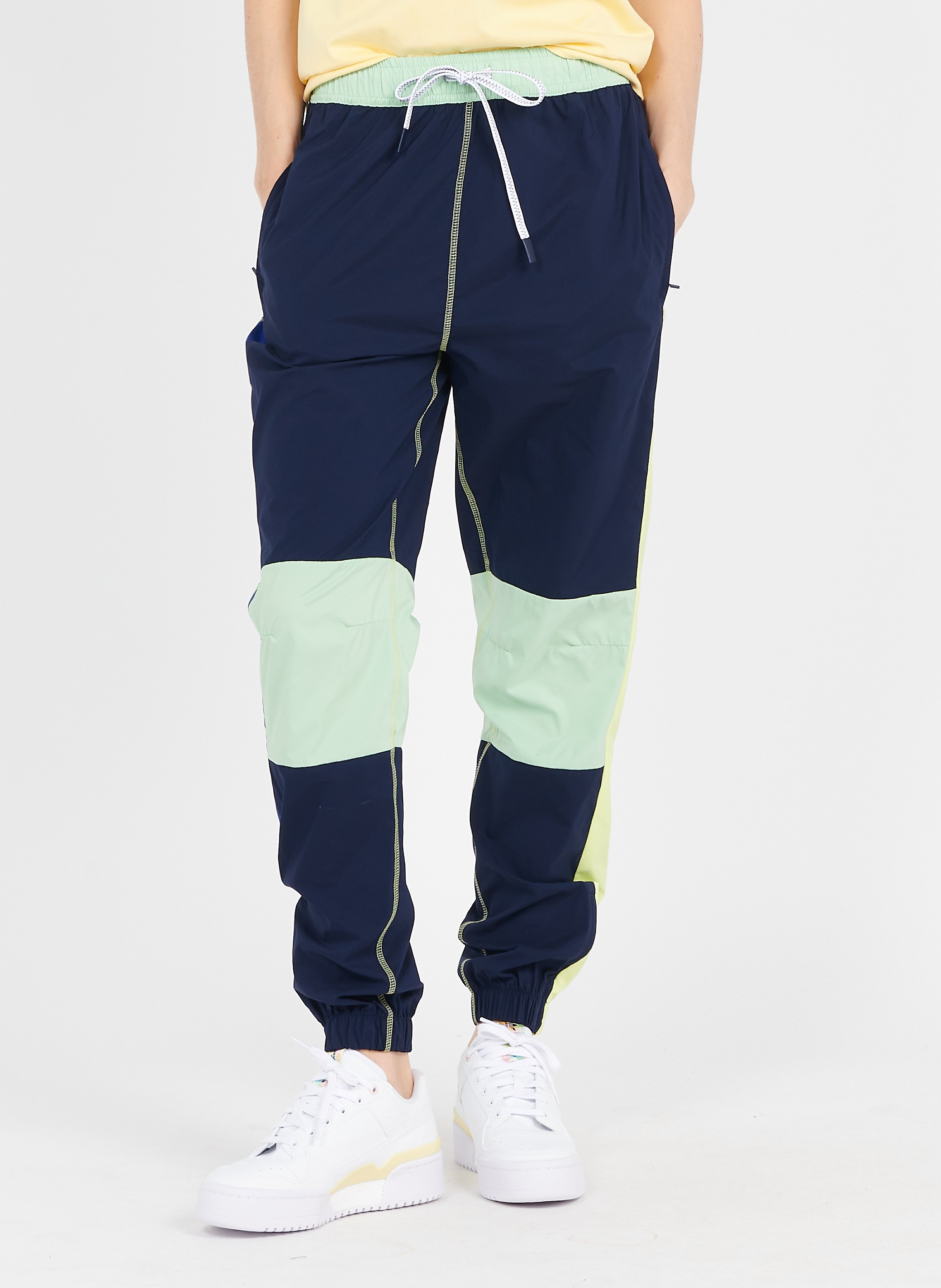 Pantaloni Sportivi Marine/cosmique-limeira-armoise Lacoste - Donna | Place  des Tendances