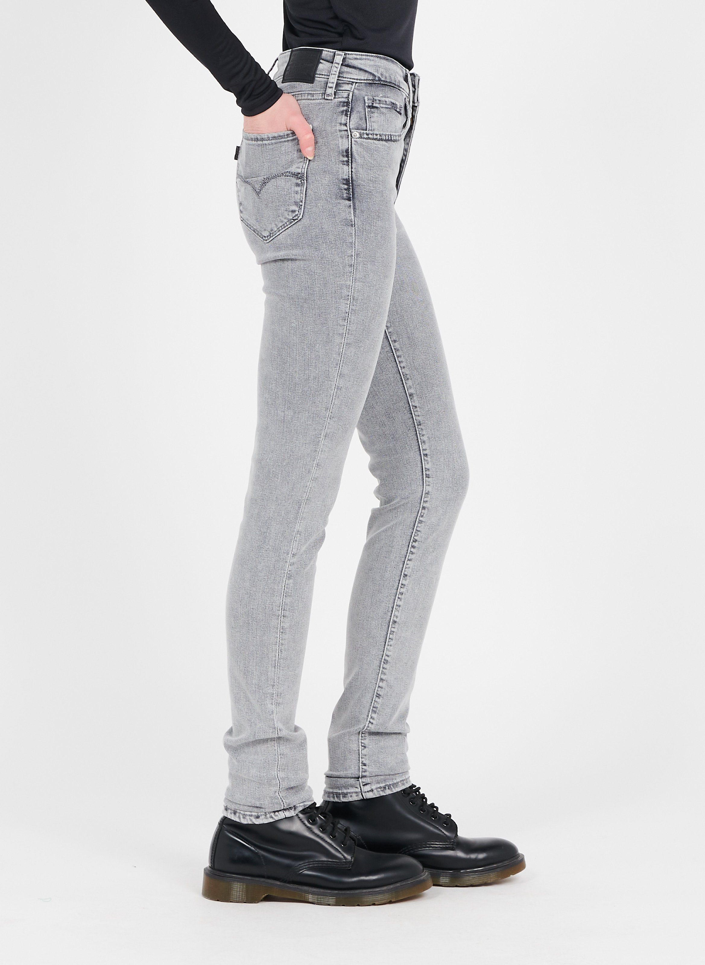 Jeans 721 High Rise Skinny Gris Levi's - Donna | Place des Tendances