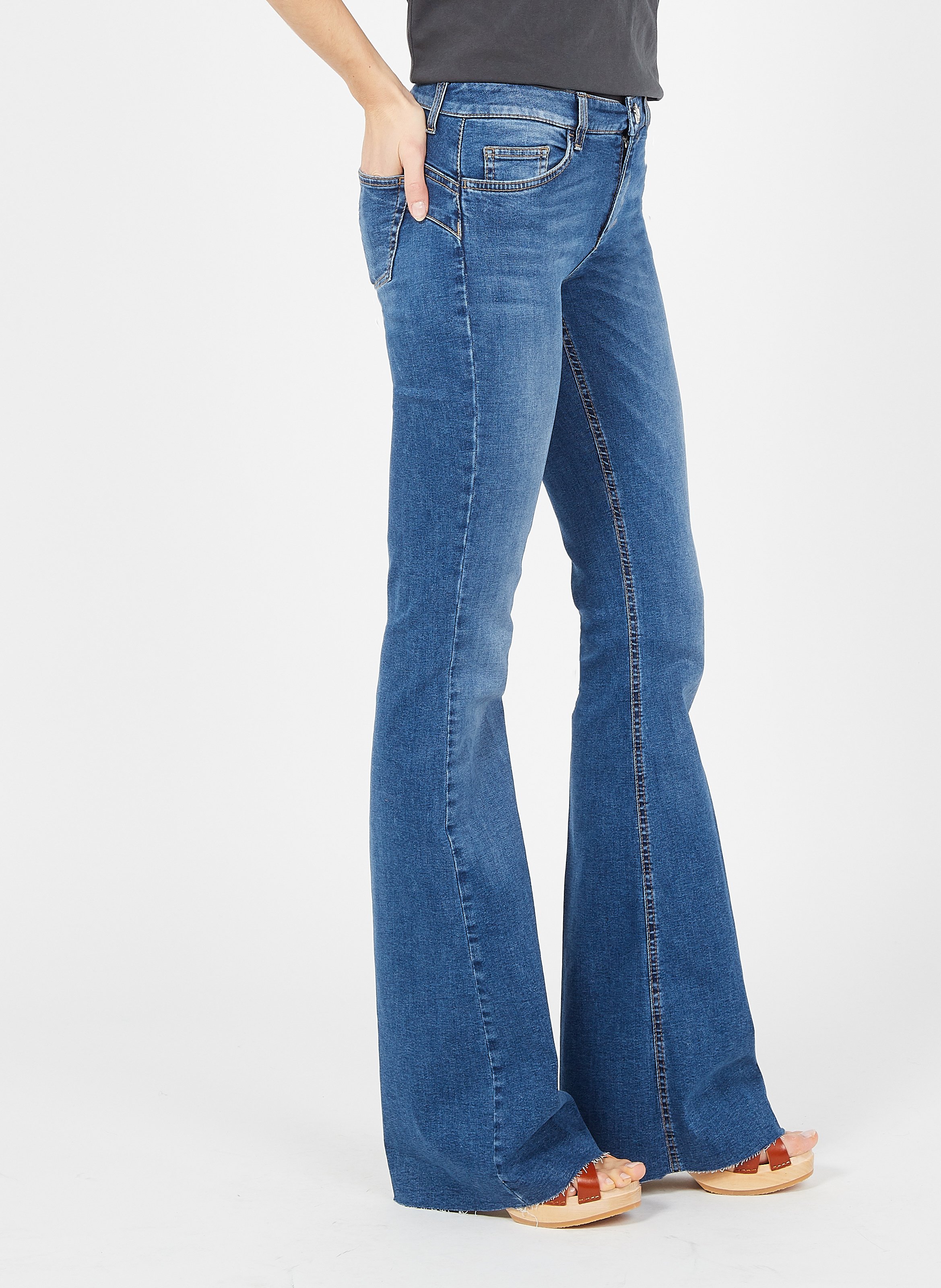 Jeans A Zampa Delefante In Cotone Stretch Den.blue Dk.real Was Liu Jo -  Donna | Place des Tendances