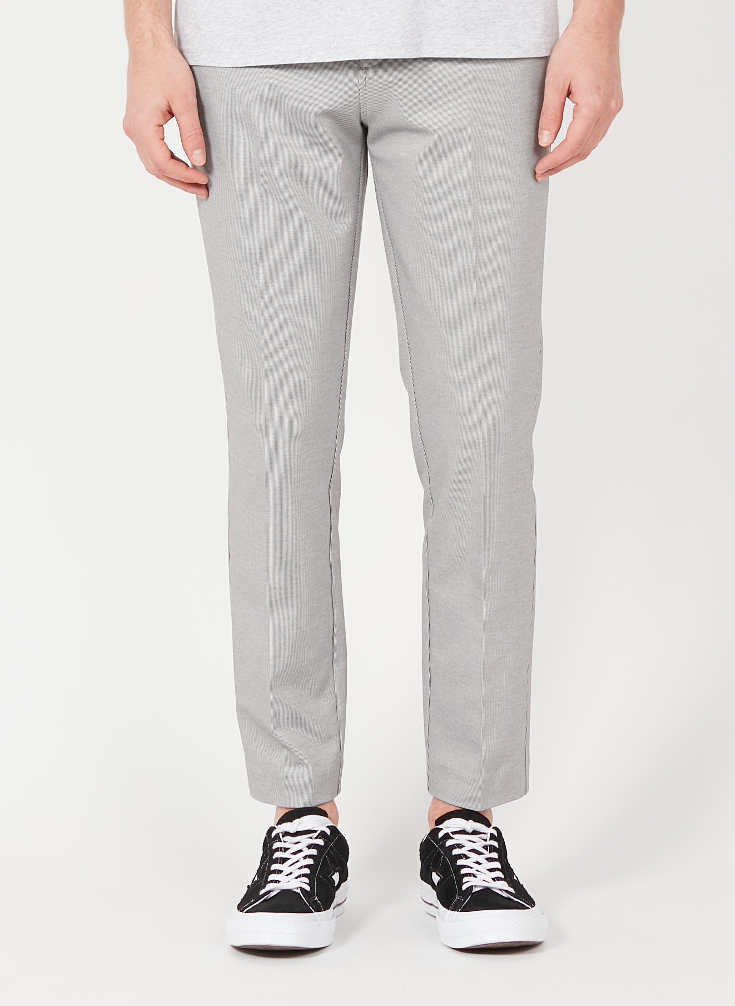 XÍRENA Grijze gestreepte broek - Artishock Luxe en exclusieve mode