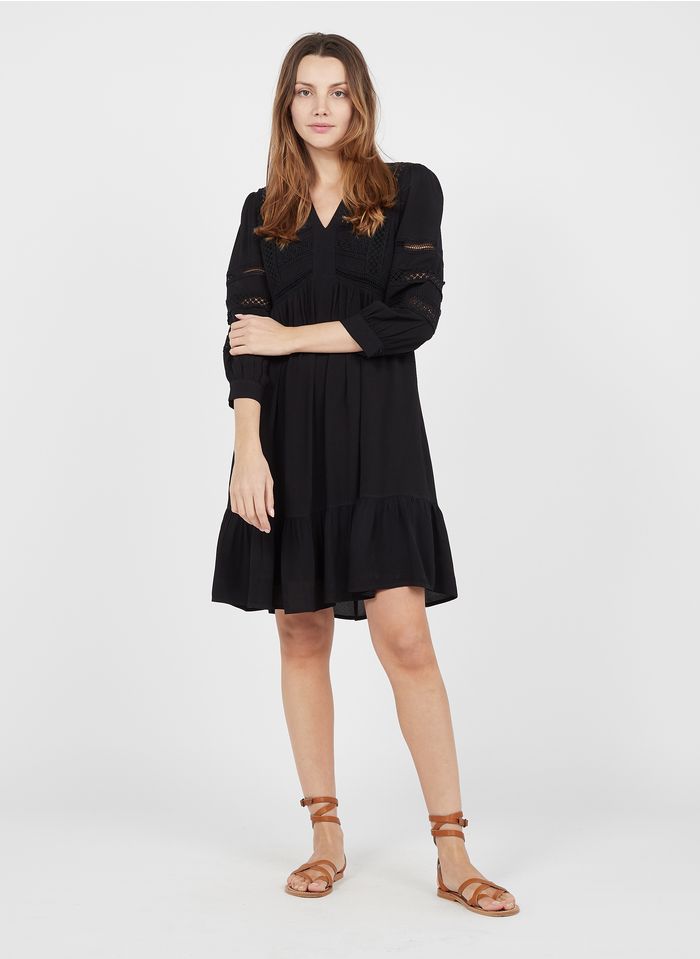 MAISON 123 Korte jurk met V-hals en borduursel | Zwart