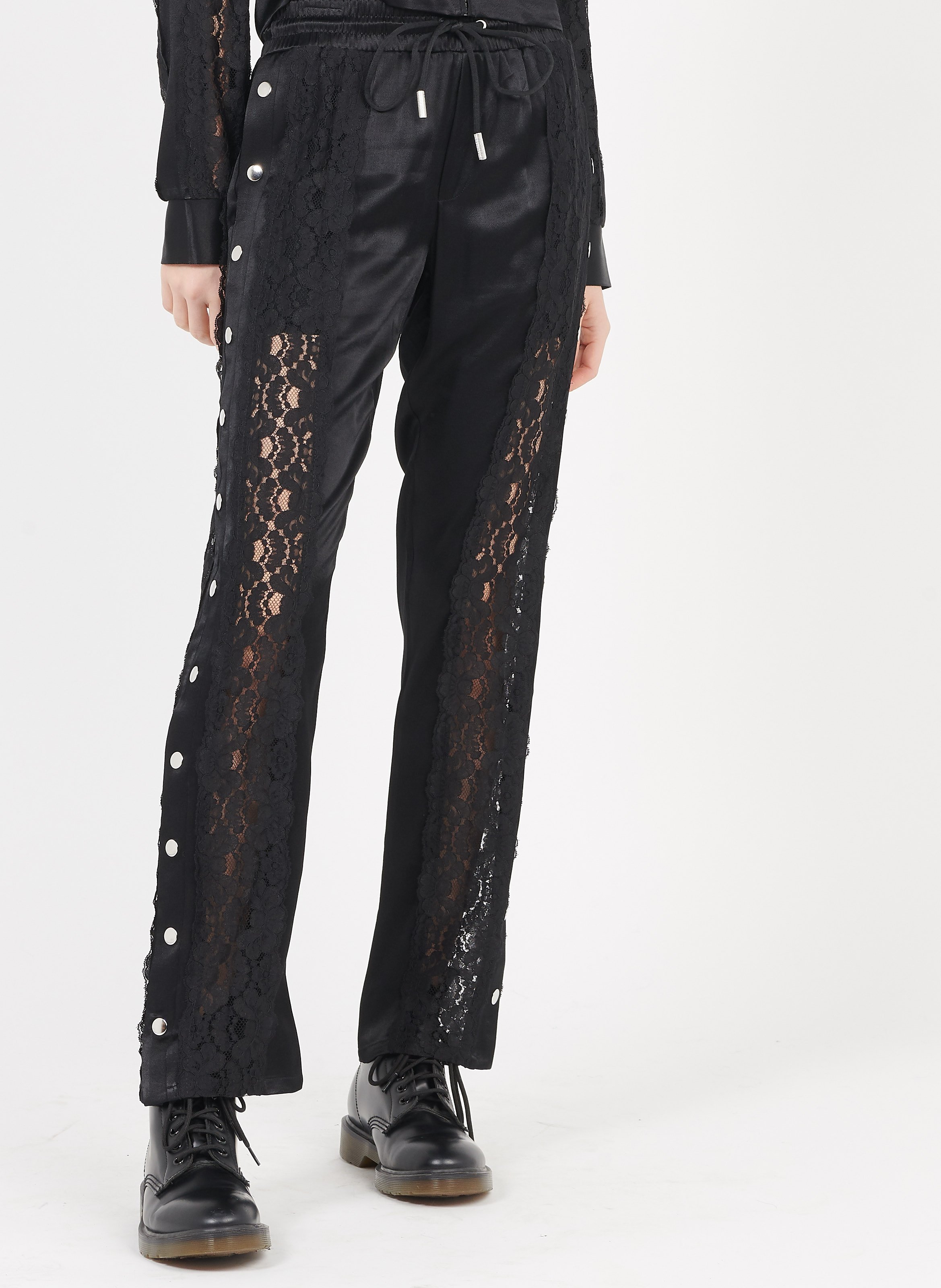 Rechte Joggingbroek Met Drukknopen Aan De Zijkant En Met Kanten  Inzetstukken Black The Kooples - Dames | Place des Tendances